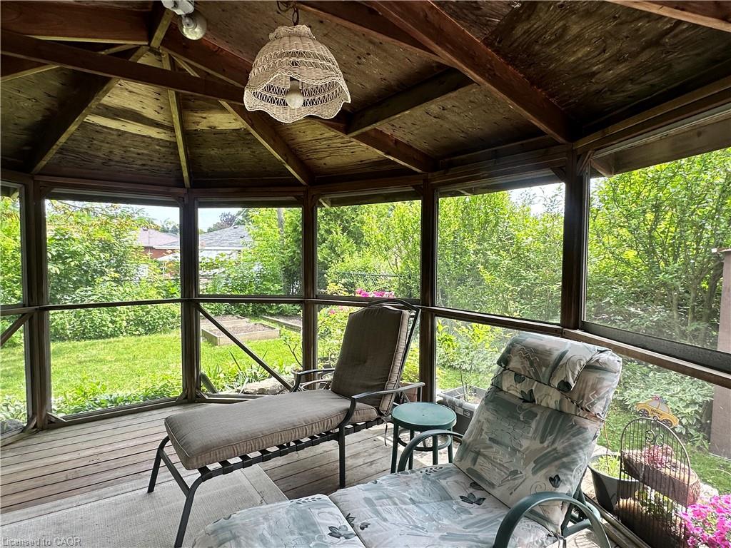 129 Broker Drive Property Photo 36