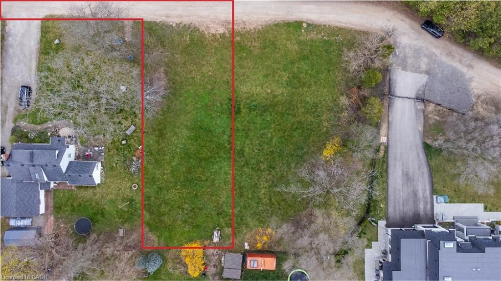 1066 Sixth Line Property Photo 4