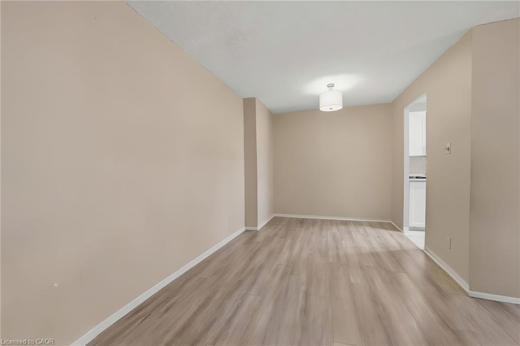308-308 Lisa Street Property Photo 13