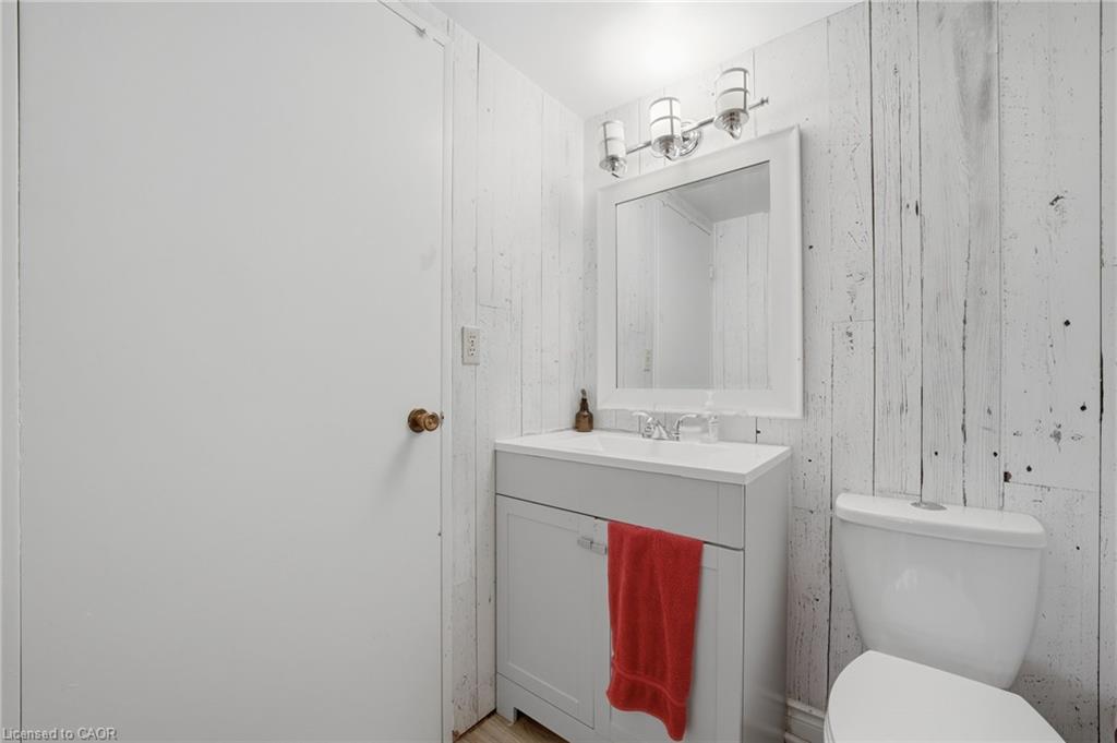 308-308 Lisa Street Property Photo 37