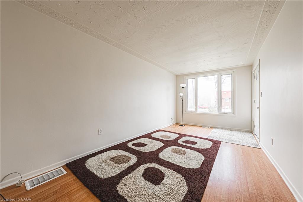 22 Worsley Road Property Photo 12