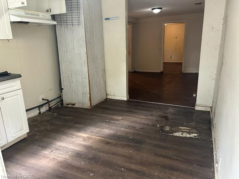 16 Albert Street Property Photo 5