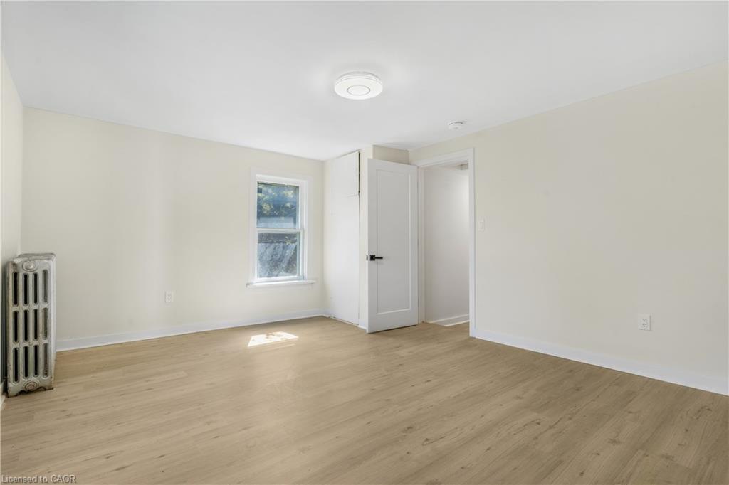 16 Albert Street Property Photo 22