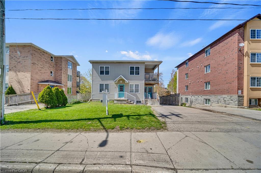 24 Columbia Street W Property Photo 1
