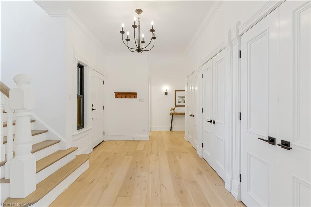24 Park Avenue Property Photo 29