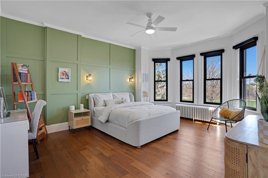 24 Park Avenue Property Photo 40