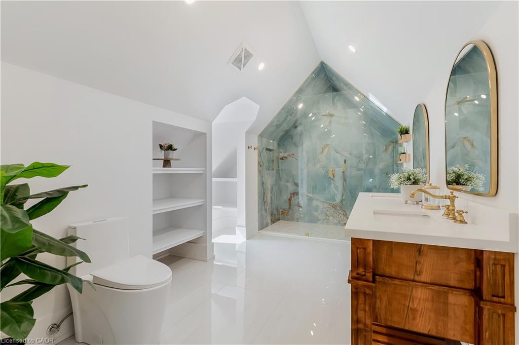 24 Park Avenue Property Photo 47