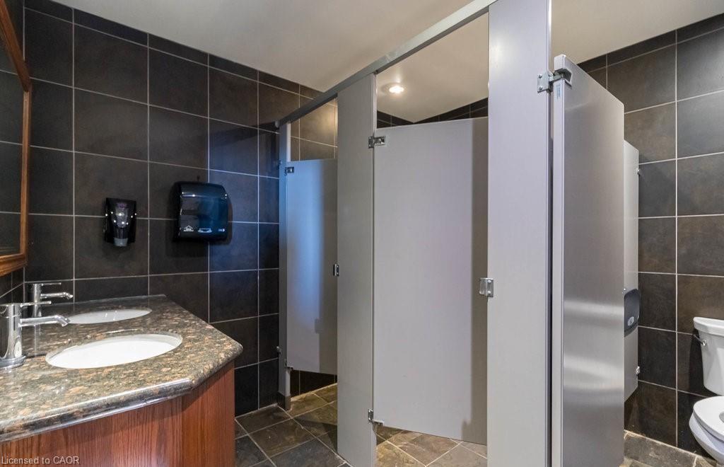 2251 Rymal Road E Property Photo 34