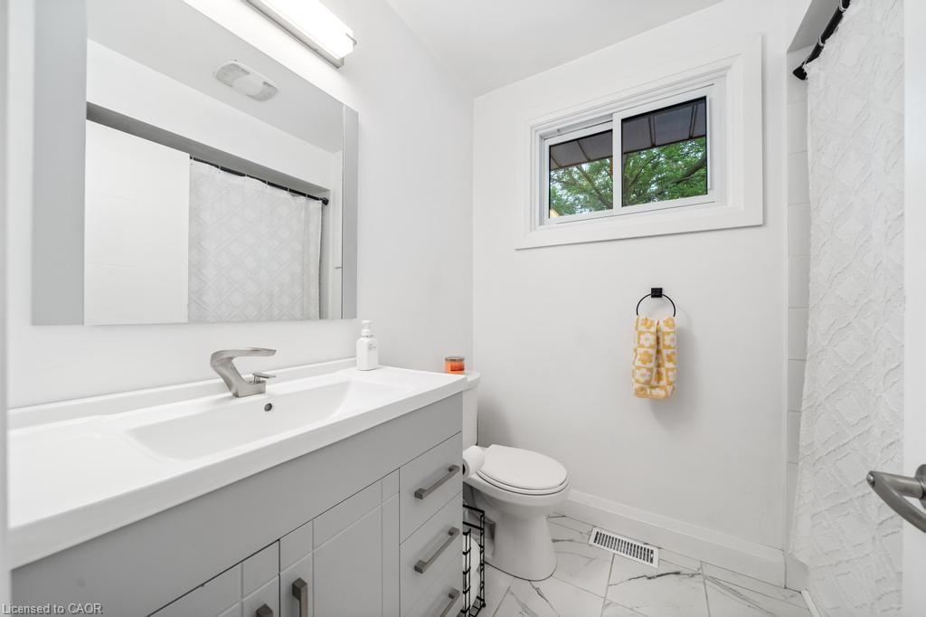 494 Ferguson Avenue N Property Photo 20