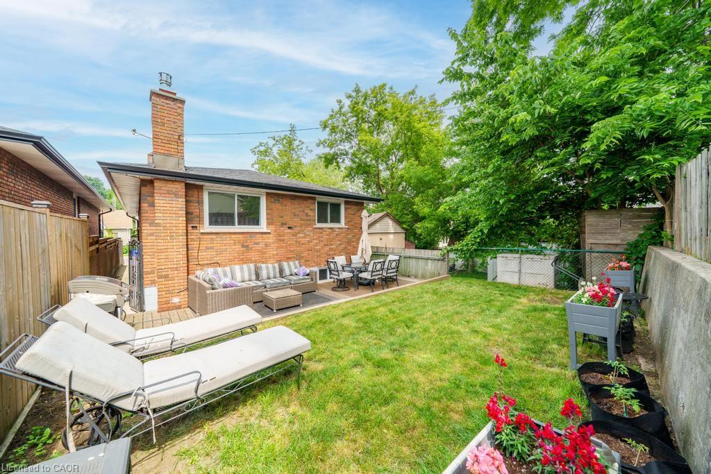 494 Ferguson Avenue N Property Photo 38