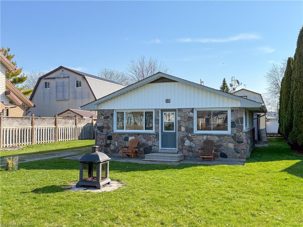 21 Poplar Road Property Photo 2