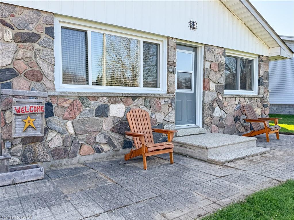 21 Poplar Road Property Photo 4