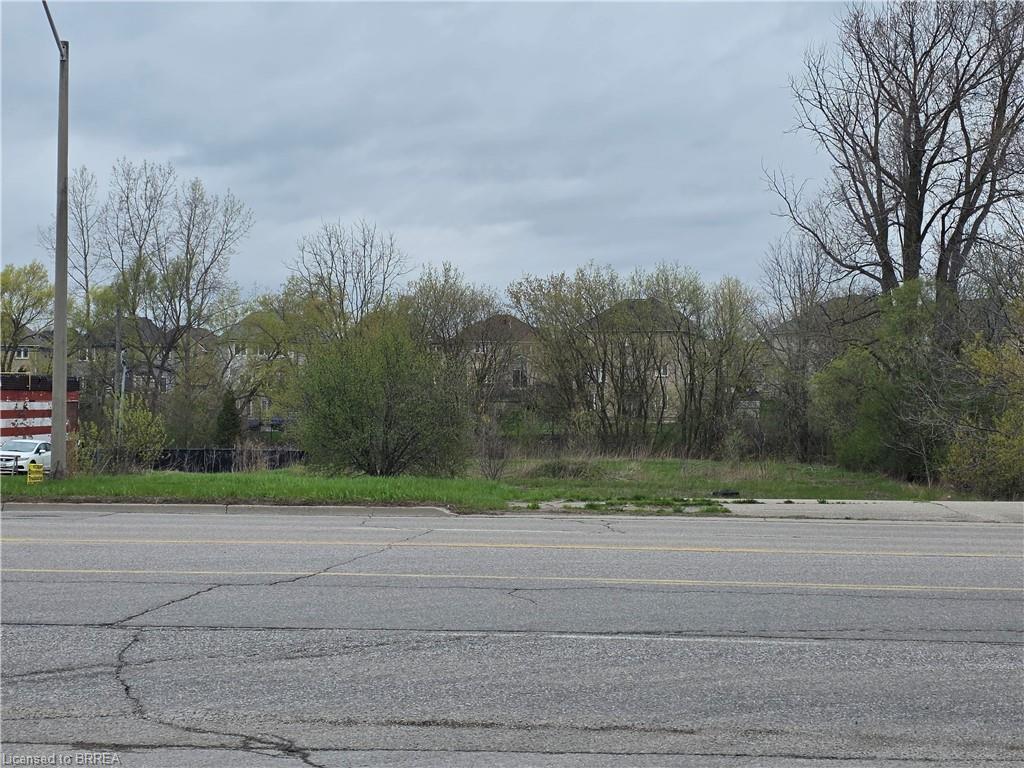 1158 Colborne Street E Property Photo 2