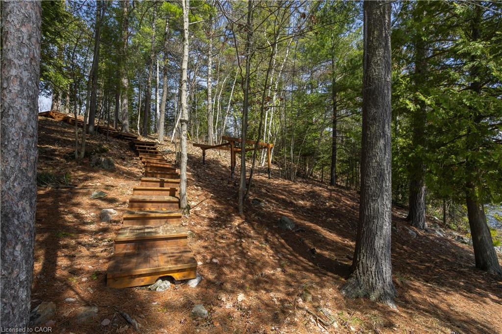 611 Clear Lake Drive Property Photo 8