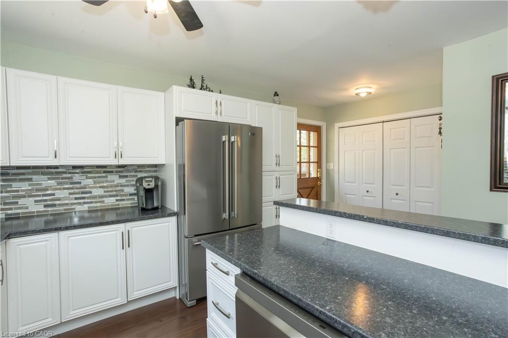 611 Clear Lake Drive Property Photo 12