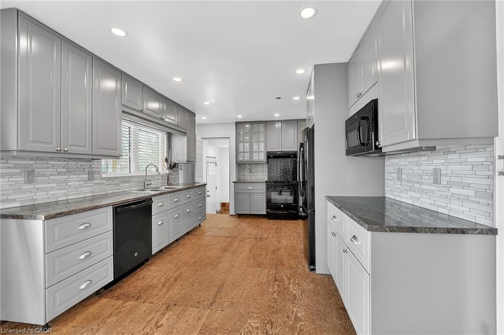8410-8408 Highway 3 Property Photo 2