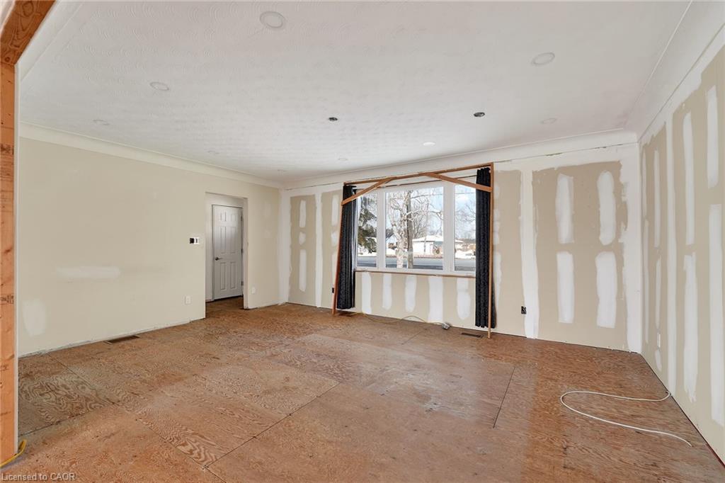 8410-8408 Highway 3 Property Photo 8