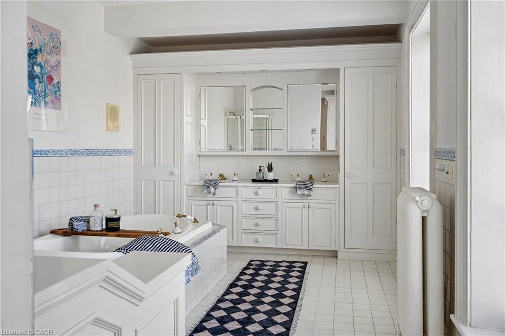 66 Paisley Street Property Photo 25