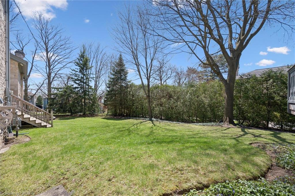 66 Paisley Street Property Photo 41