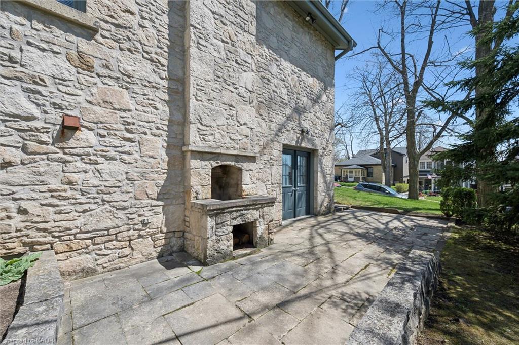 66 Paisley Street Property Photo 43