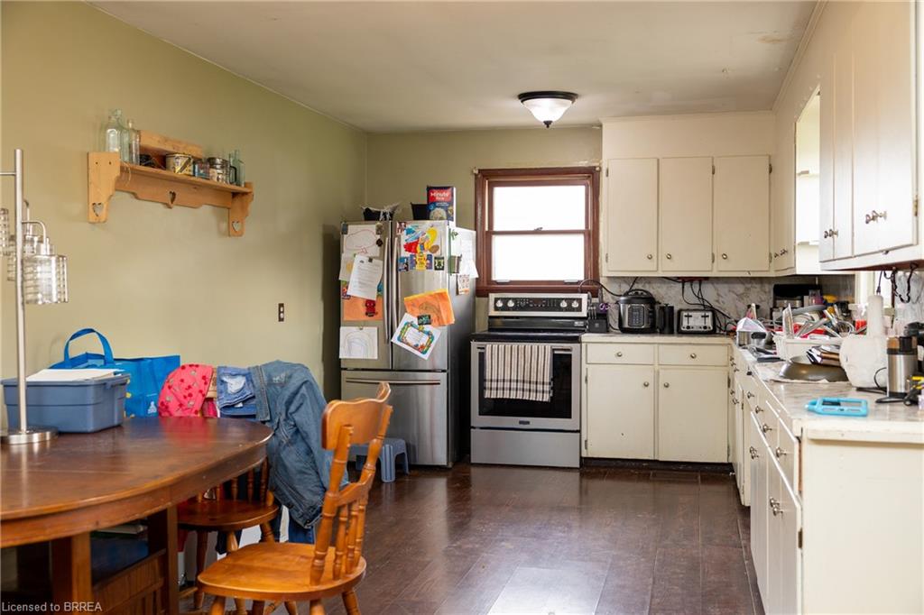 47 Pottruff Road Property Photo 12