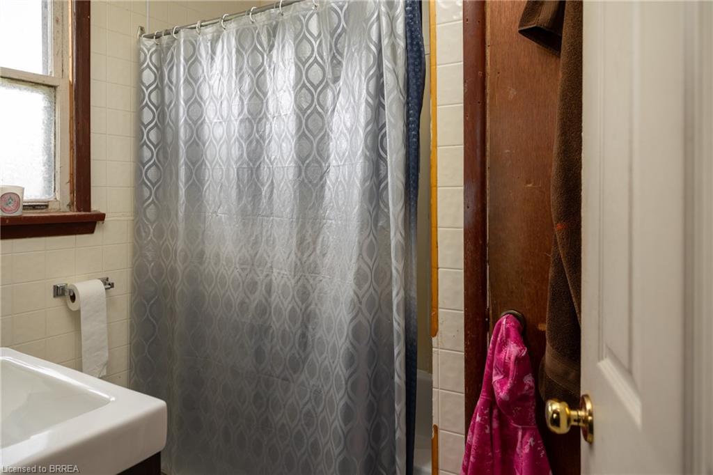 47 Pottruff Road Property Photo 17
