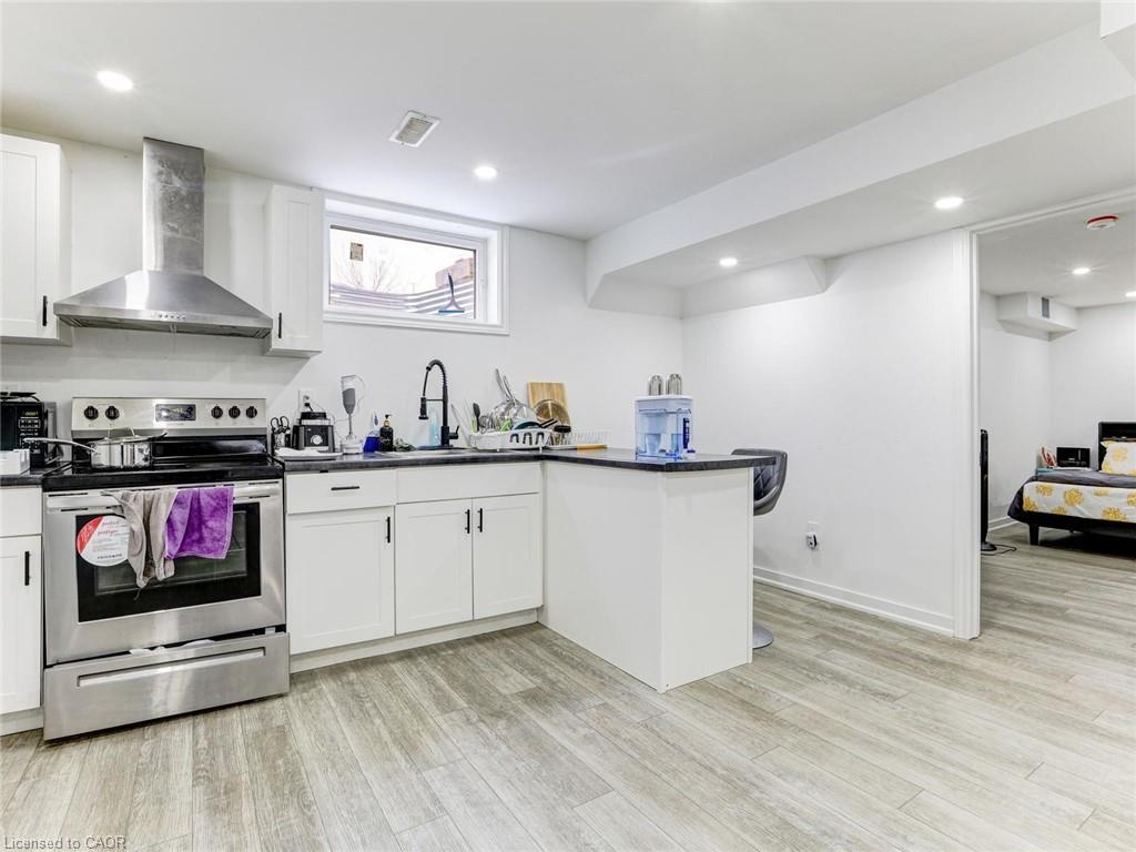 154 Deerpath Drive Property Photo 39