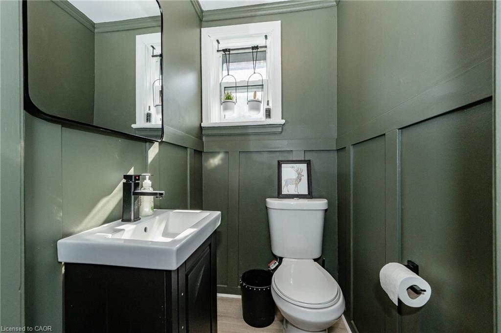 150 Main Street Property Photo 9