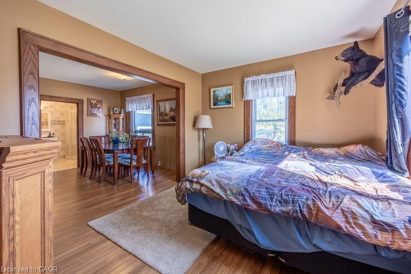 320 James Street Property Photo 15