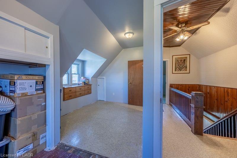 320 James Street Property Photo 22