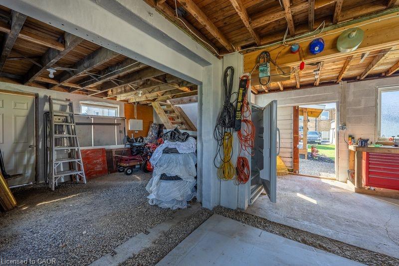 320 James Street Property Photo 37