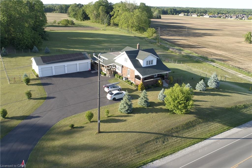 589 Highway 6 Property Photo 1