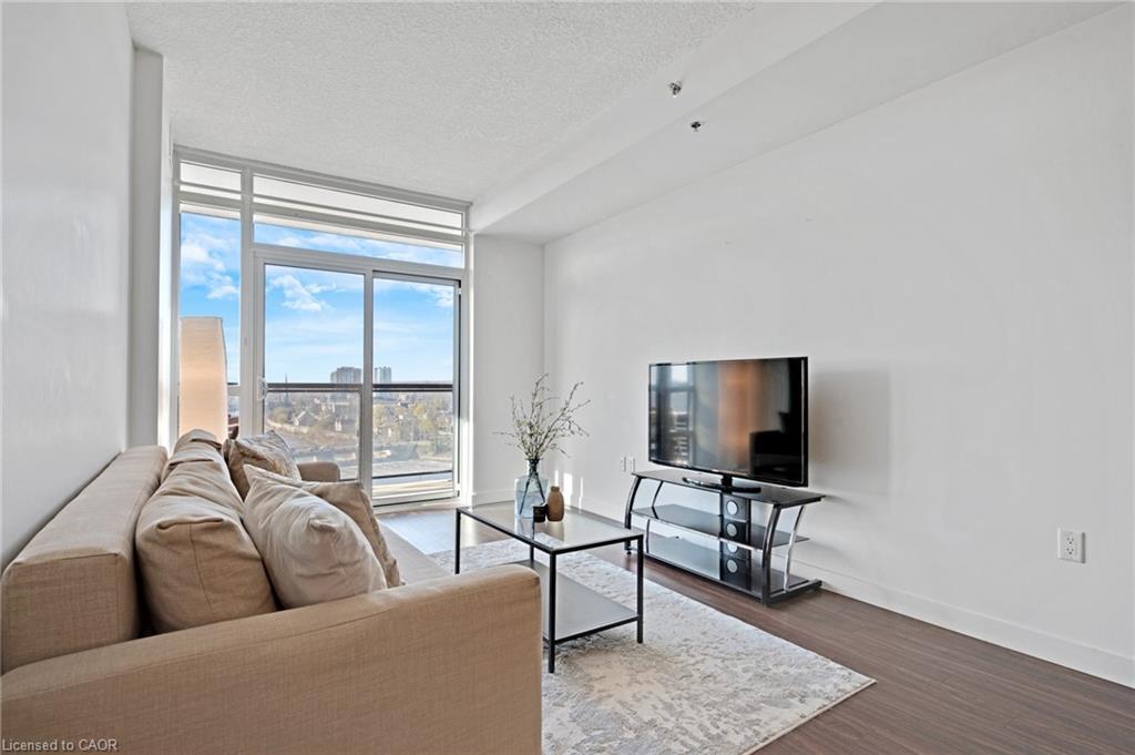 904-150 Water Street N Property Photo 21