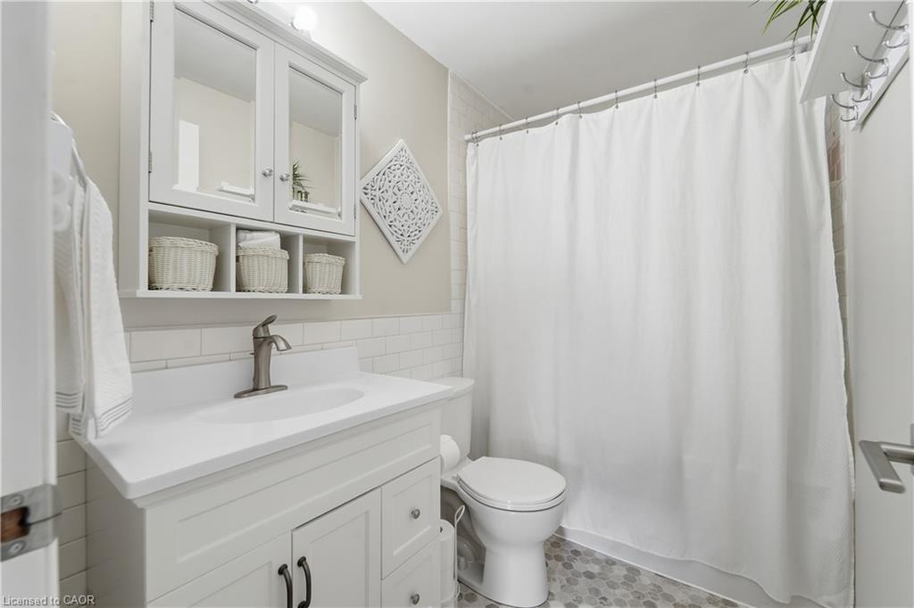 72 Avonwood Drive Property Photo 16