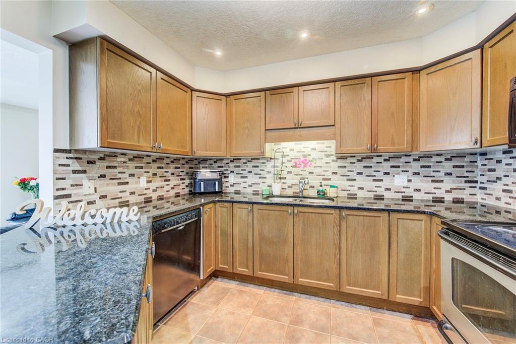 7-330 Dearborn Boulevard Property Photo 14