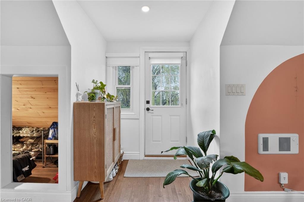 137 Sherman Avenue S Property Photo 22
