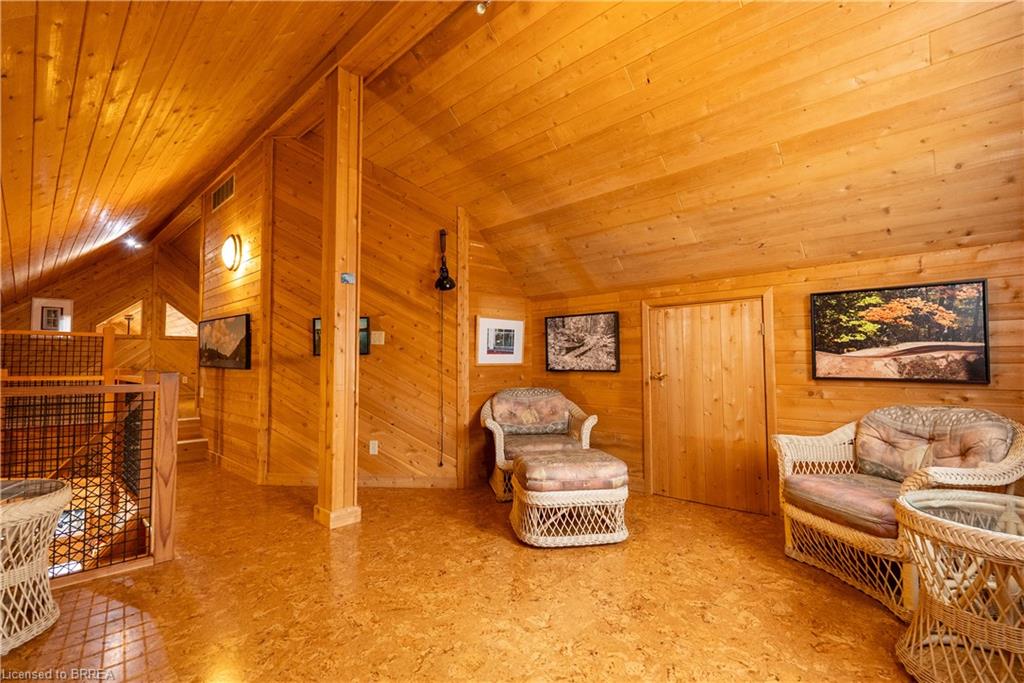 344 Perry Avenue Property Photo 21