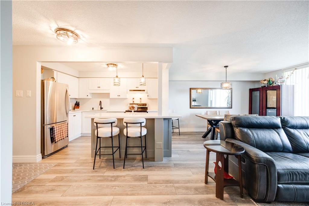 401-9 Bonheur Court Property Photo 1