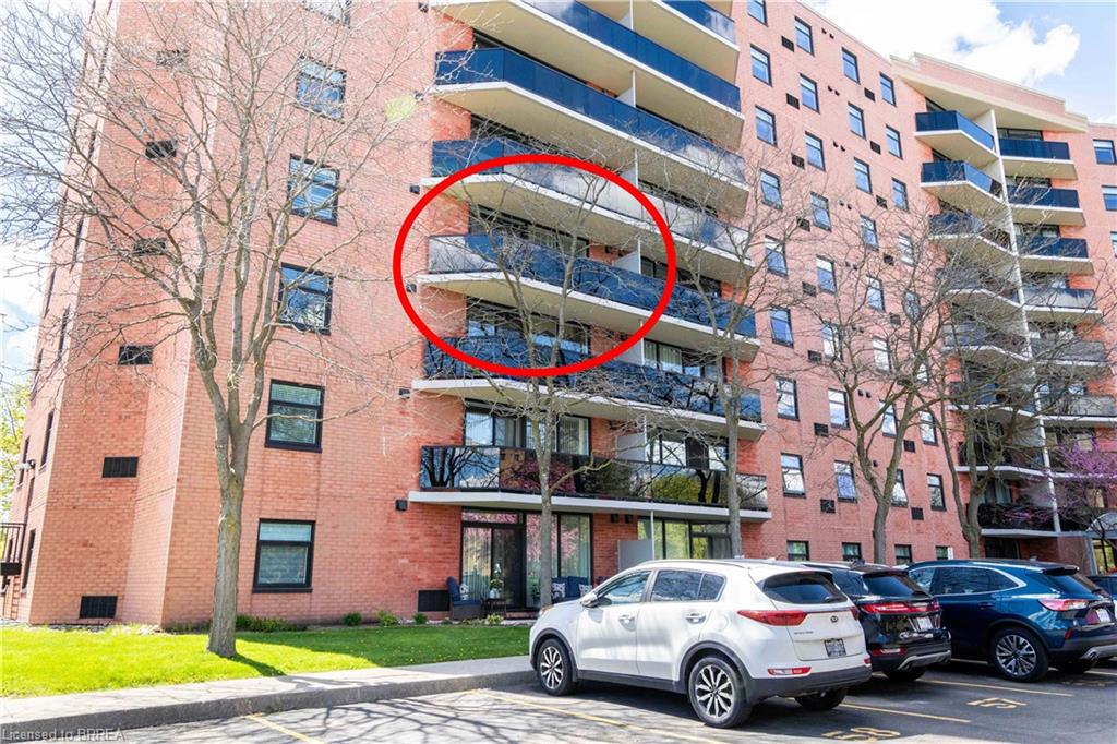 401-9 Bonheur Court Property Photo 6