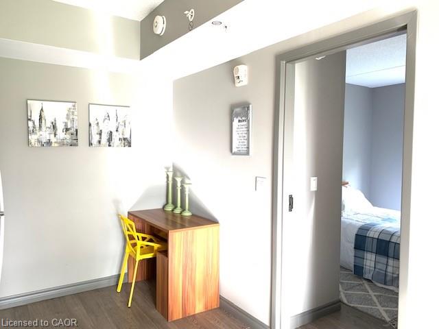 312-321 Spruce Street Property Photo 21
