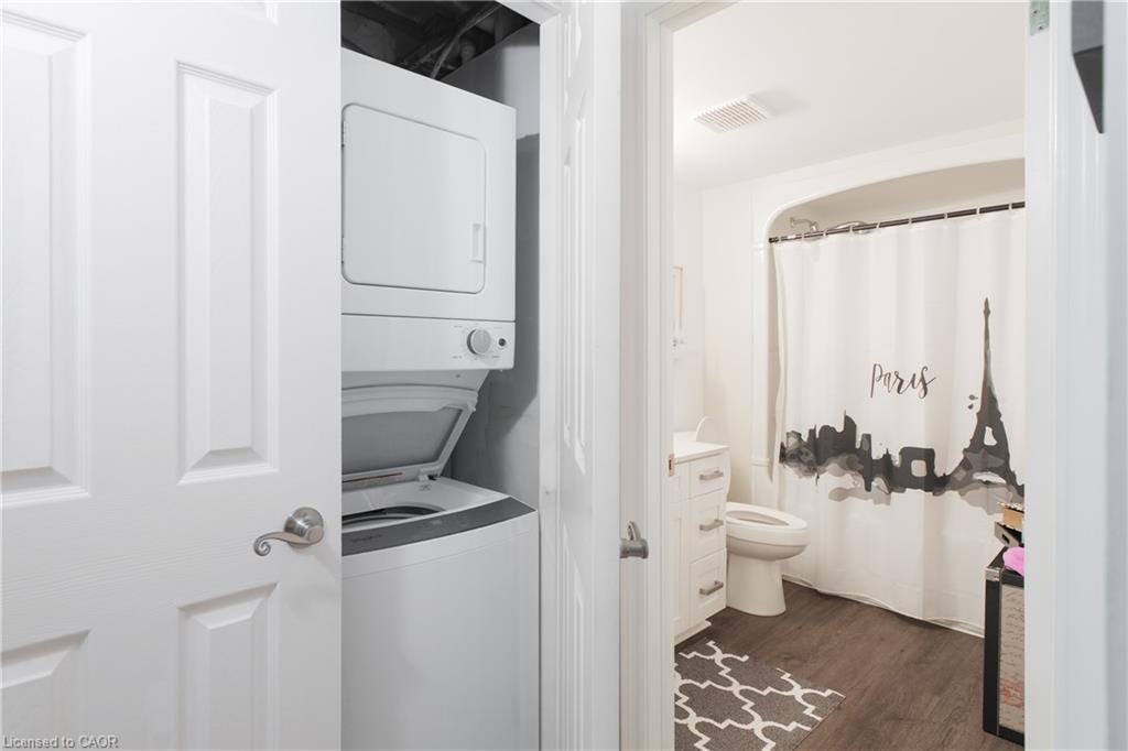 218-2040 Cleaver Avenue Property Photo 17