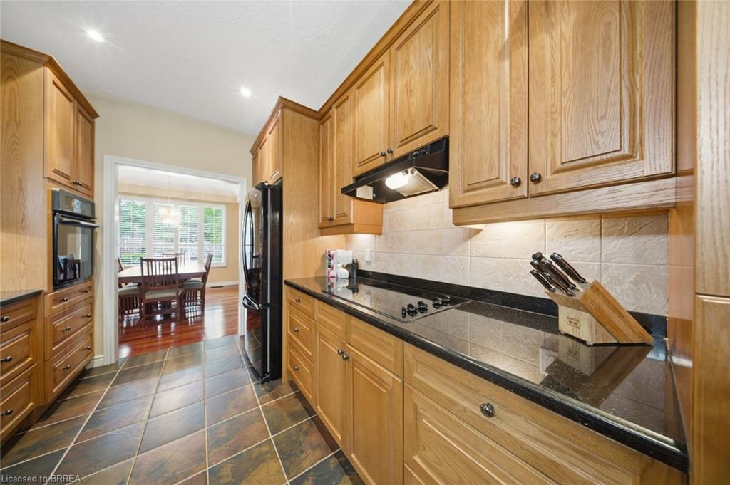 74 Franklin Street Property Photo 10