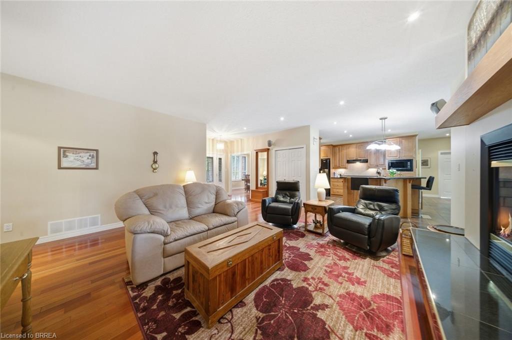 74 Franklin Street Property Photo 17