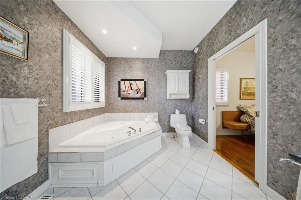 74 Franklin Street Property Photo 20