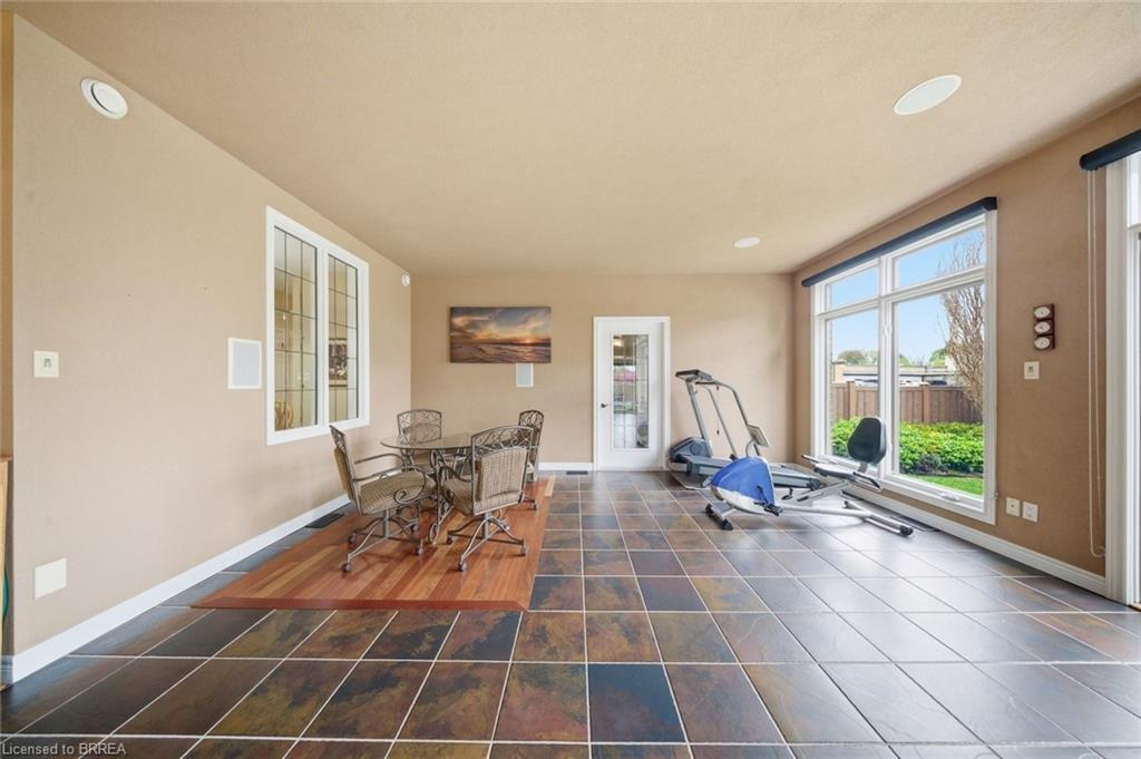 74 Franklin Street Property Photo 27