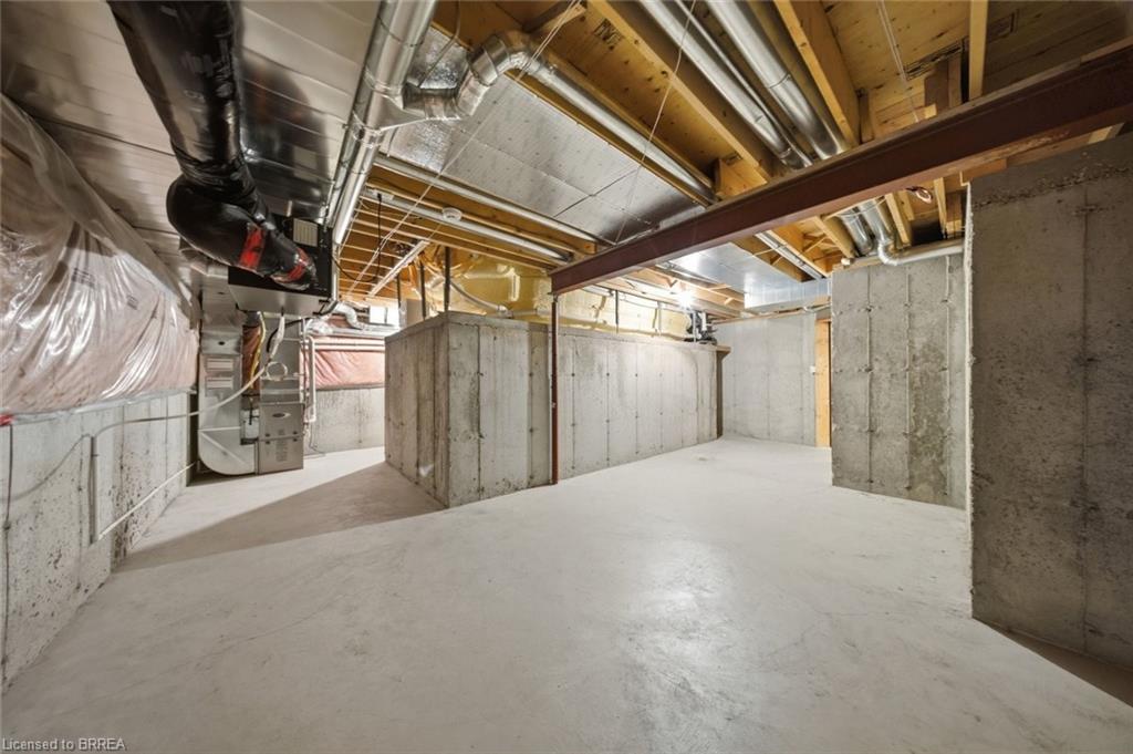 74 Franklin Street Property Photo 34