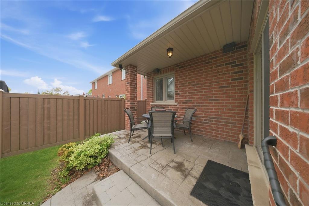 74 Franklin Street Property Photo 37
