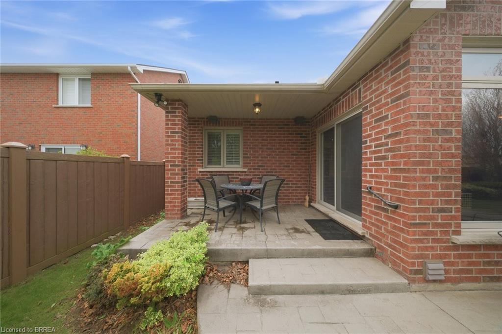 74 Franklin Street Property Photo 38