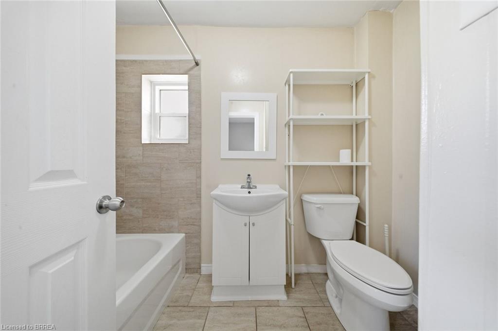 103 Queen Street Property Photo 13