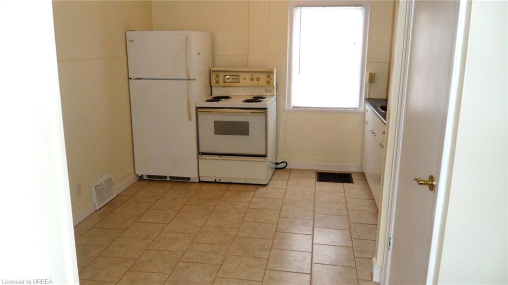 103 Queen Street Property Photo 15